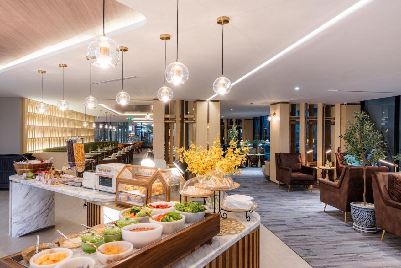 The Coral Cosmo Lounge Concourse C - Airport Lounge Service - International Transit Area - 6 Hours Stay Samut Prakan Exteriör bild