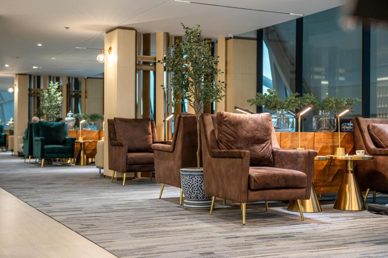 The Coral Cosmo Lounge Concourse C - Airport Lounge Service - International Transit Area - 6 Hours Stay Samut Prakan Exteriör bild